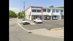 3866 Bloor Street W, Toronto W08, ON M9B 1L1