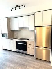 1007 The Queensway 410, Toronto W08, ON M8Z 6C7