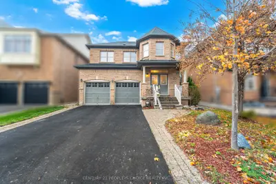 Detached in Milton