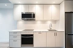 1928 Lake Shore Boulevard W 2815, Toronto W01, ON M6S 1A1