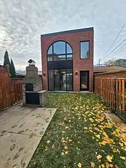 200 Emerson Avenue, Toronto W02, ON M6H 3T6