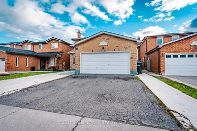 Detached in Brampton