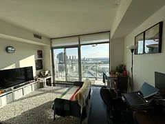 105 The Queens Way 3007, Toronto W01, ON M6S 5B5