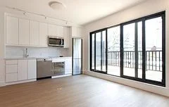415 Roncesvalles Avenue 3, Toronto W01, ON M6R 2N1