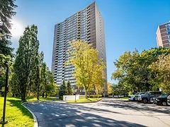 Condo Apartment in Mississauga