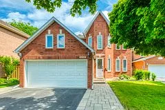 1097 Grandeur Crescent, Oakville, On L6h 4b4