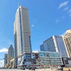 4065 Confederation Parkway 3703, Mississauga, On L5b 0l4
