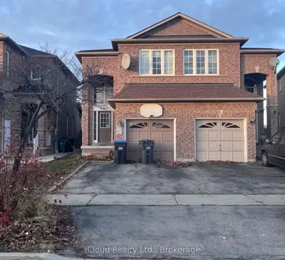 Semi-Detached in Mississauga