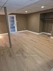 1296 Valerie Crescent, Oakville, On L6j 7e5
