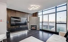 200 Manitoba Street 527, Toronto W06, ON M8Y 3Y9