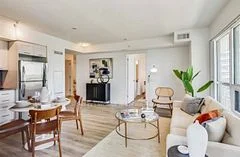 2220 Lake Shore Boulevard W 907, Toronto W06, On M8v 0c1