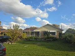 23 Maldaver Avenue, Mississauga, ON L5M 1W4