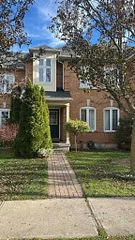 1253 Brillinger Street, Oakville, ON L6M 3T2