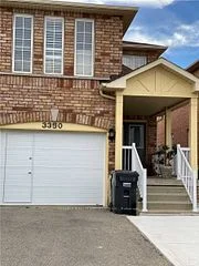 3350 Crimson King Circle, Mississauga, ON L5N 8N1