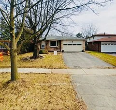 2084 Thornlea Drive, Oakville, ON L6L 1K6