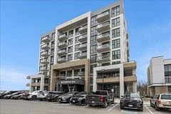 Condo Apartment in Milton