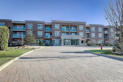 Condo Apartment in Brampton