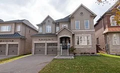 2128 Lillykin Street, Oakville, ON L6H 0J7