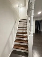 5932 Hemingway Road, Mississauga, ON L5M 5M1