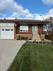 Semi-Detached in Mississauga
