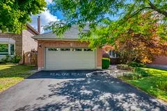 2075 Banbury Crescent, Oakville, On L6h 5p8