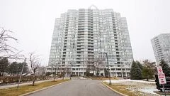 3 Rowntree Road 1805, Toronto W10, On M9v 5g8