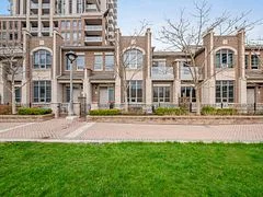 388 Prince Of Wales Drive TH 107, Mississauga, ON L5B 0A1