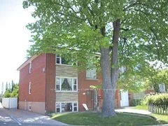 13 Wesley Street, Toronto W06, ON M8Y 2W4