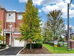 5710 Long Valley Road 1, Mississauga, ON L5M 0M1