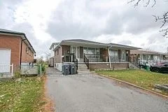3436 Clara Drive, Mississauga, ON L4T 2C7