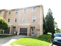 7255 Dooley Drive 1, Mississauga, ON L4T 2S7