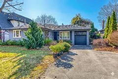 426 Lees Lane, Oakville, ON L6L 4S7