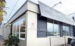 482 South Service Road E 109, Oakville, ON L6J 2X6