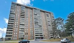 Condo Apartment in Brampton