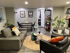 203 Caledonia Road B, Toronto W03, On M6e 4s9