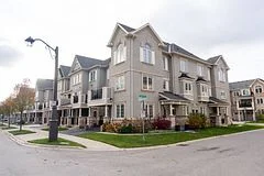 275 Ellen Davidson Drive, Oakville, ON L6M 0V6