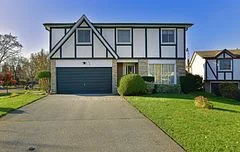 2326 Dorothea Court, Mississauga, ON L5B 2B7