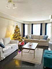 2346 Bankside Drive, Mississauga, On L5m 6e2