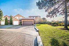 4284 SAWMILL VALLEY Drive, Mississauga, ON L5L 3M9