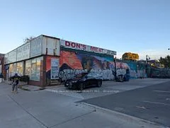 1747 St. Clair Avenue W, Toronto W03, ON M6N 1J4