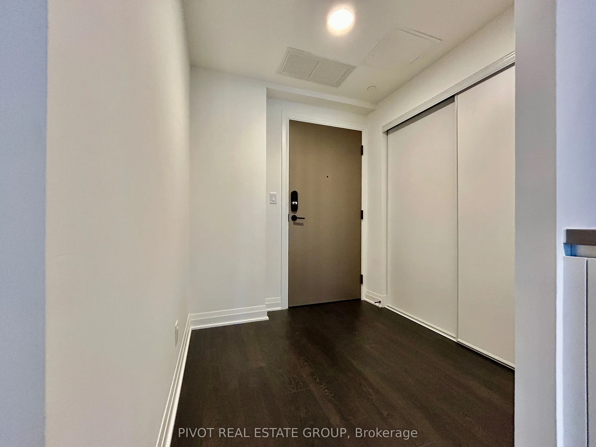 4015 The Exchange Street 2610, Mississauga, ON L5B 0N9