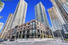 4130 Parkside Village Drive 802, Mississauga, On L5b 3m8