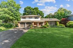 1424 Indian Road, Mississauga, ON L5H 1S6