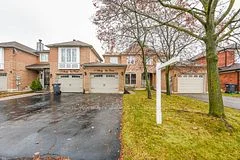 Semi-Detached in Brampton