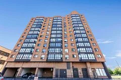 Condo Apartment in Mississauga