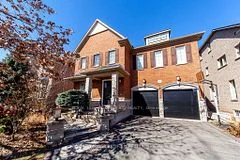 Detached in Oakville