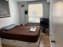 1195 Lakeshore Road E, Mississauga, ON L5E 1G1