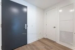 86 Dundas Street E 616, Mississauga, ON L5A 1W4