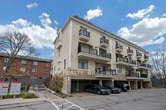 3077 Cawthra Road 18, Mississauga, ON L5A 2X4