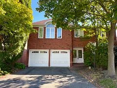 1369 Mapleridge Crescent, Oakville, On L6m 2g8